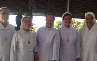 Sr. Marjorie e Sr. Virginia: renew their Vows / rinnovano i loro voti