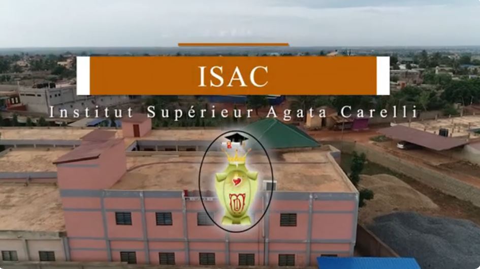 We build the future. Completion “Istituto Superiore Agata Carelli”, Lomè – Togo